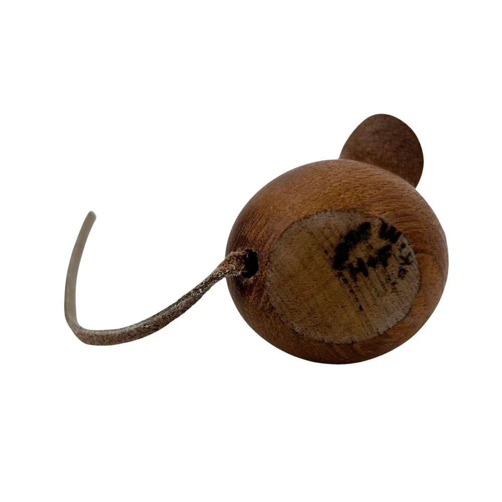 Vintage 1960s MCM Modern Teak Wood Mouse Figurine H & F Denmark - Picture 5 of 6